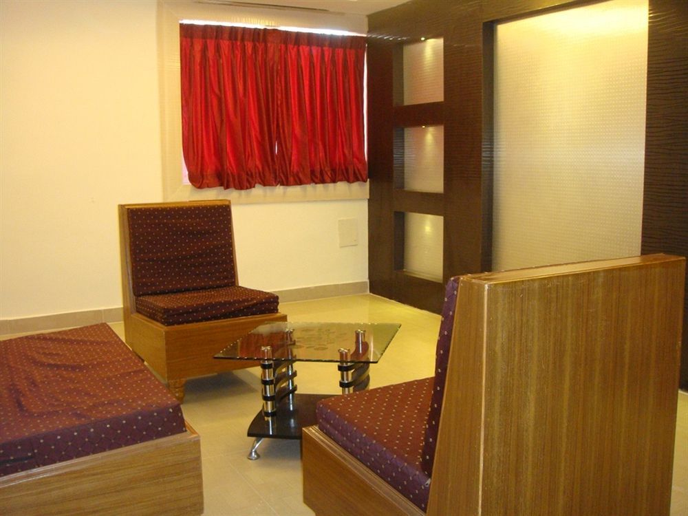 Hotel Mars Chennai Ngoại thất bức ảnh